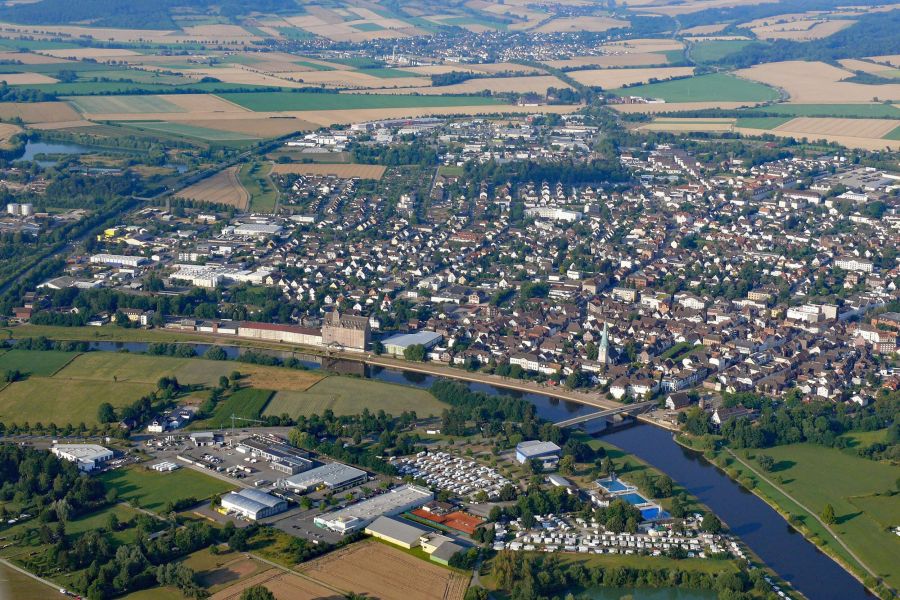 Luftaufnahme von Holzminden an der Weser